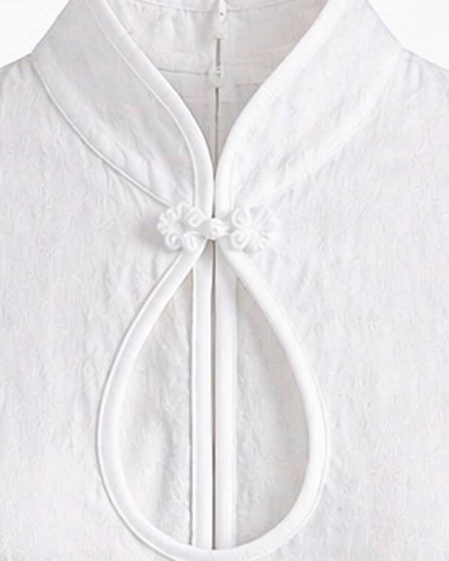Yumeji Classic Linen Dress, Sleeveless, collar and fastening in close up