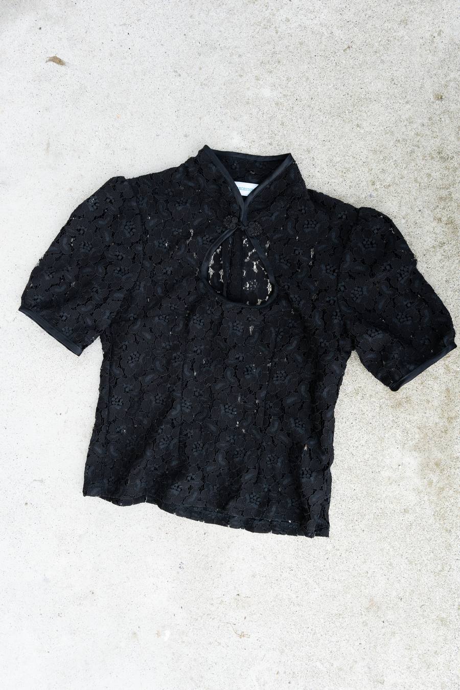 Yumeji Lace Blouse
